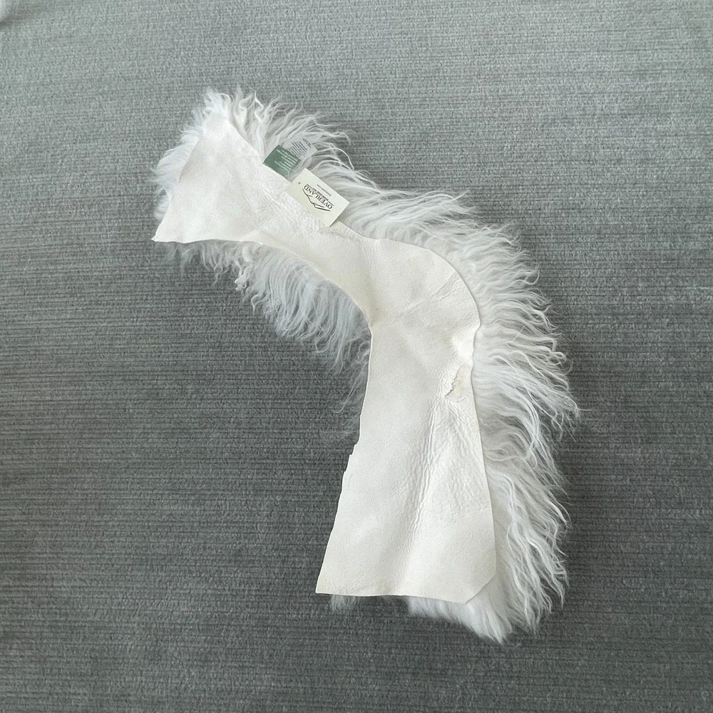 Overland Sheepskin Tibetan‎ Lamb Single Pelt Ivory
